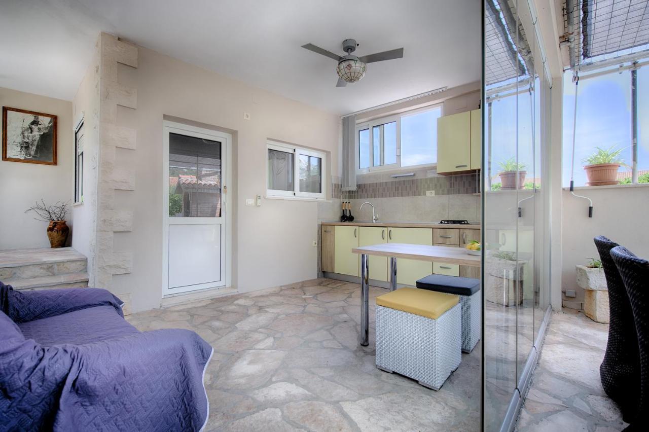 Villa Kamenica Komiža Εξωτερικό φωτογραφία