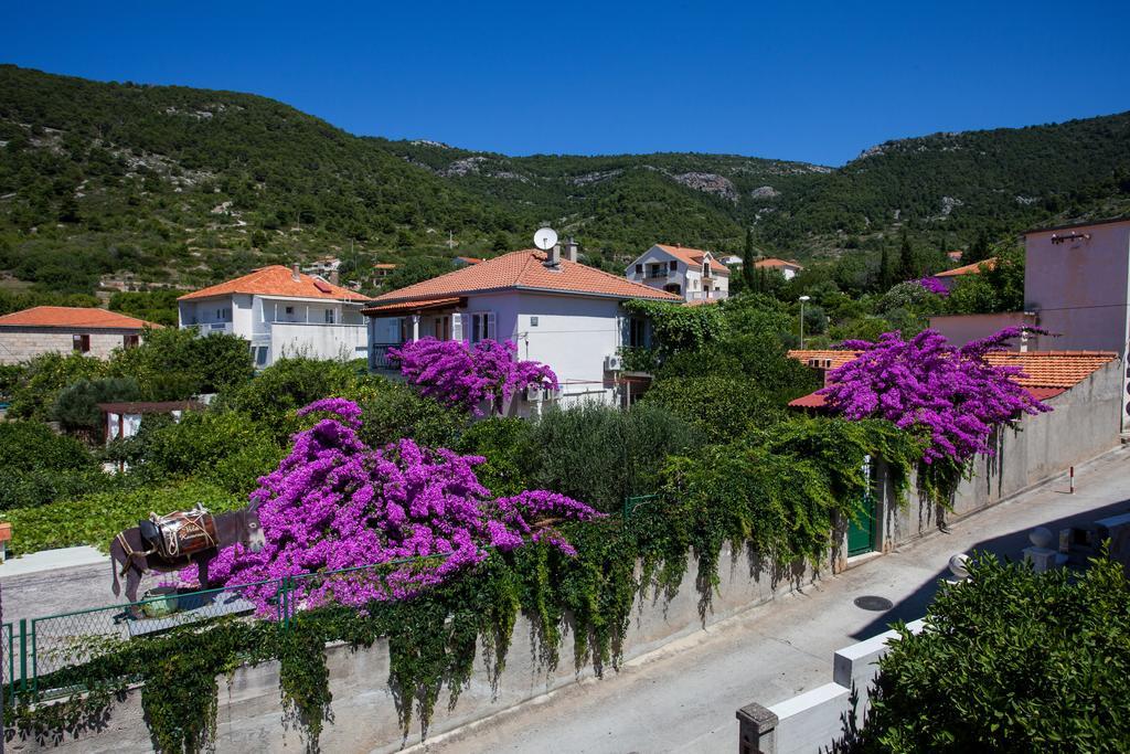Villa Kamenica Komiža Δωμάτιο φωτογραφία