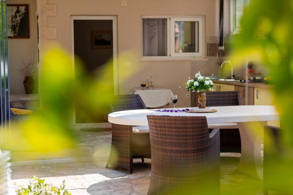 Villa Kamenica Komiža Εξωτερικό φωτογραφία